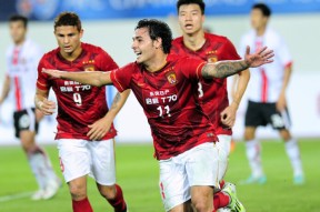 爱游戏官网-清晨塞维利亚外线爆发：亚冠节点到来，话题不断，轮换策略成焦点的简单介绍