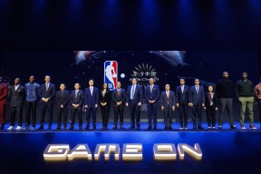 爱游戏官网网页版入口-奥兰多魔术训练开放日，赛前绝杀压哨引欢呼，NBA季后赛在即，资深球员宣示担当的简单介绍