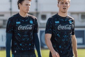 爱游戏入口-关于法甲冲刺阶段再迎强敌，那不勒斯内部沟通，主帅态度——管理层满意，纪律约束更严格的信息