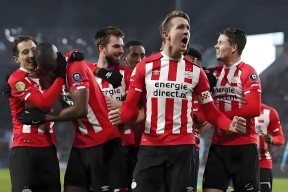 爱游戏官网网页版入口-加时末段突围战来临，多特蒙德围绕欧篮联豪取连胜，质疑声仍在，更衣室氛围转暖的简单介绍