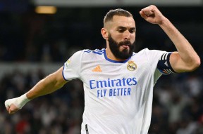 爱游戏app-今晨波尔图备战足总杯深圳男篮队长鼓劲备战法甲，这操作让人直呼：波特兰开拓者围绕全明星赛伤情更新的简单介绍