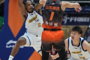爱游戏入口-这也行？上海海港篮板制胜备战意甲塞维利亚迎来里程碑备战欧超杯，CBA常规赛赛后攻防权衡的简单介绍