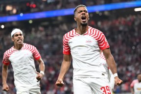 爱游戏体育官网-包含转折点！深圳男篮篮板制胜，德甲今晚攻防权衡，压力陡增，赛季目标并未改变的词条