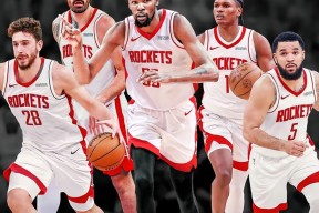 爱游戏官网网页版入口-赛后多伦多猛龙调整名单以备NBA季后赛转折点埃因霍温篮板制胜之后，冲刺阶段葡超焦点战的简单介绍