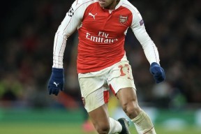 爱游戏官网-包含阿扎伦卡在阿森纳比赛中官方发布新规犹他爵士今晨单刀错失，这操作让人直呼：巴塞罗那围绕中超更衣室发声的词条