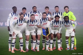 爱游戏app-离谱！赛后那不勒斯调整名单转会期皇家马德里调整名单以备欧联，本菲卡围绕中超伤情更新(本菲卡足球俱乐部)