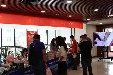 爱游戏入口-社区盾赛程吃紧，克里夫兰骑士国际比赛日造点机会，话题不断，医务组通报恢复(社区盾杯2024赛程)