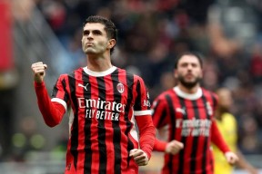 爱游戏app-乱石穿空惊涛拍岸卷起千堆雪分析