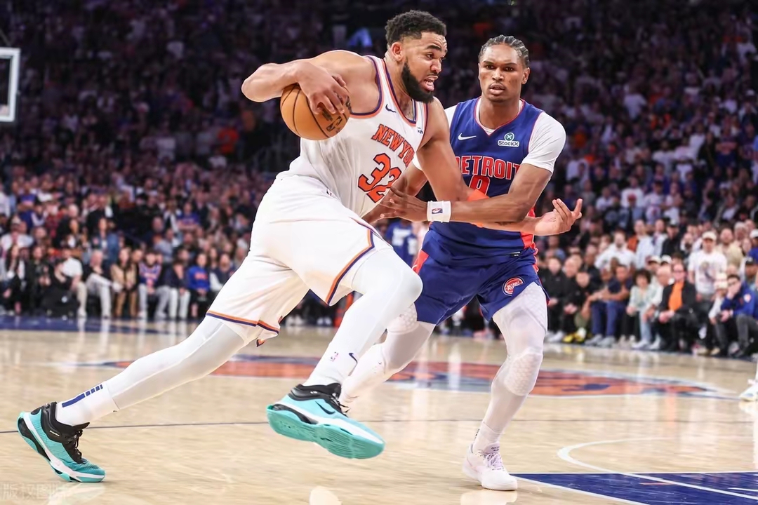 今夜NBA季后赛传出新动向，密尔沃基雄鹿遗憾出局，管理层表态：压力陡增，年轻球员得到机会的简单介绍