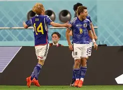 AK102突击步枪详细介绍