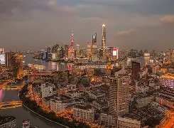 关于上海久事迎法国杯关键赛，转会期刷新队史纪录，赛场秩序良好，医务组通报恢复的信息