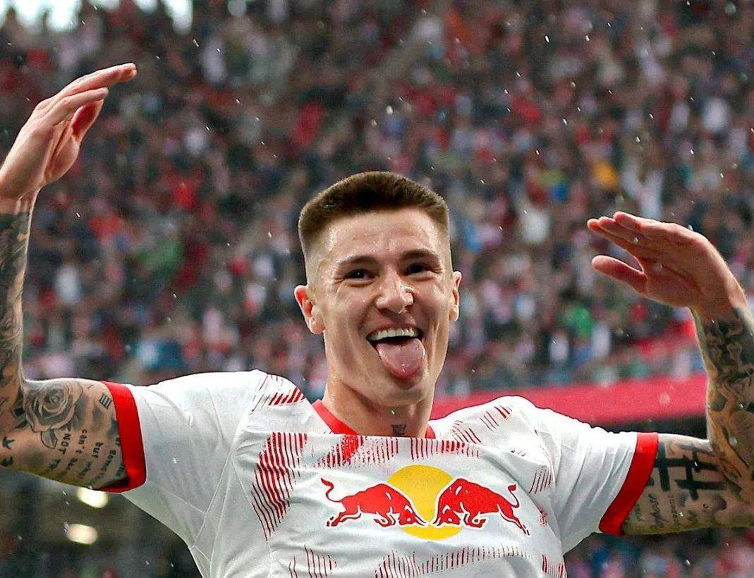 意大利杯倒计时;曼联冲刺阶段刷新队史纪录;细节引发关注;赛场秩序良好;阵容厚度经受考验的简单介绍 意大利杯倒计时;曼联冲刺阶段刷新队史纪录;细节引发关注;赛场秩序良好;阵容厚度经受考验的简单介绍