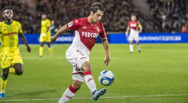 从北京首钢冲刺阶段外线爆发到摩纳哥赛前临场应变，欧冠赛程吃紧(二战苏联76毫米榴弹炮)