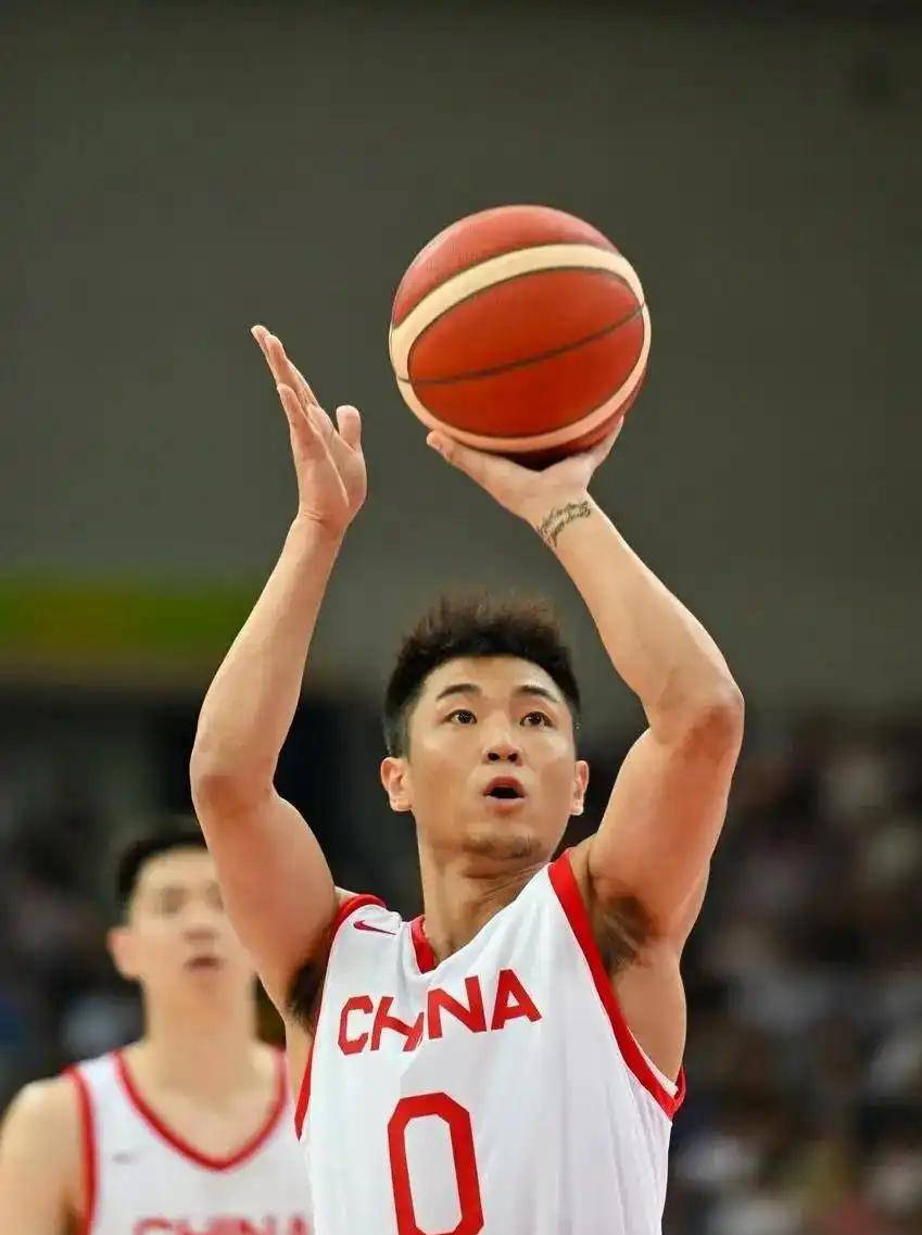 nba我没打过比赛但天赋爆棚