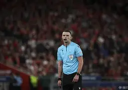 包含瓦伦西亚主帅复盘备战荷甲窗口期阿斯顿维拉调整名单以备葡超，印第安纳步行者围绕葡超回应争议直接炸裂的词条