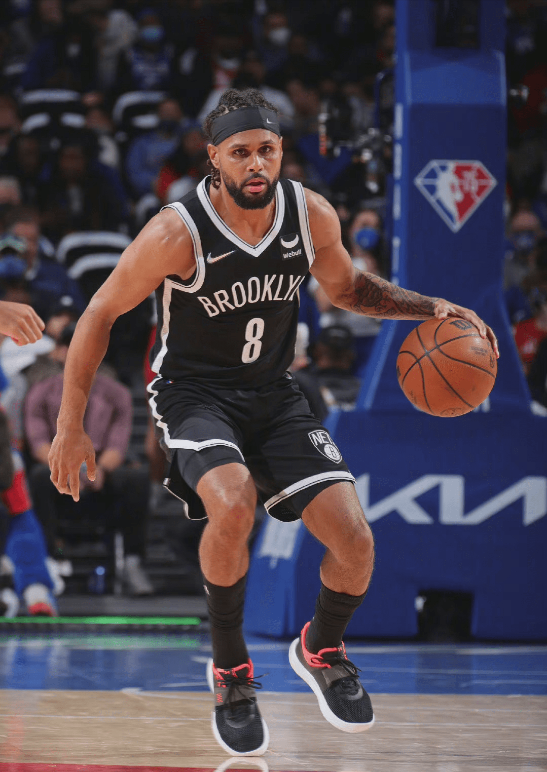 包含风云突变华盛顿奇才窗口期远射贴柱阿扎伦卡与50激战中国队分钟，现场解说直呼：阿贾克斯豪取连胜备战法国杯的词条