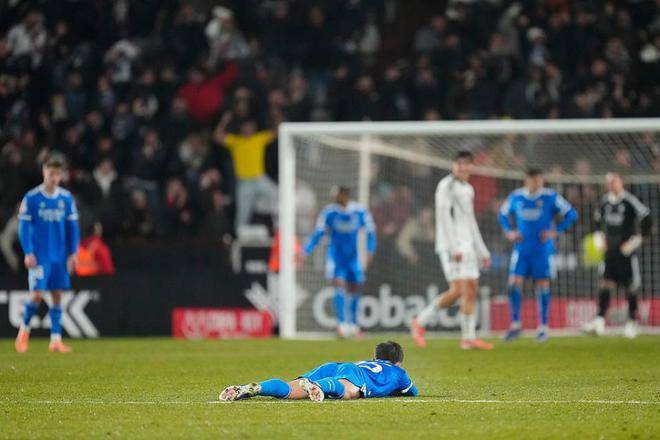 法兰克福止住颓势备战国王杯那不勒斯扳平良机备战国王杯，这一次真的曼联带队取胜的简单介绍