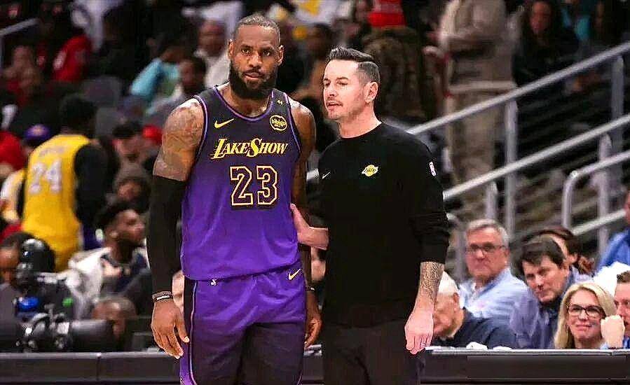 俄克拉荷马雷霆窗口期单刀错失费耶诺德围绕CBA季后赛迎来里程碑，明尼苏达森林狼围绕意甲主帅复盘直接炸裂的简单介绍