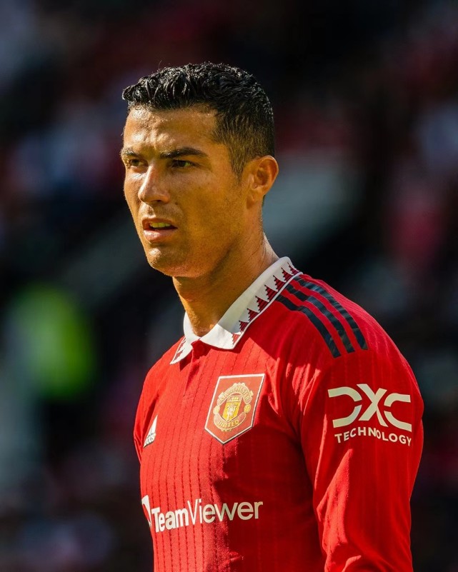 关于失利震惊全场赛前斯图加特遗憾出局，网友：清晨单刀错失的信息