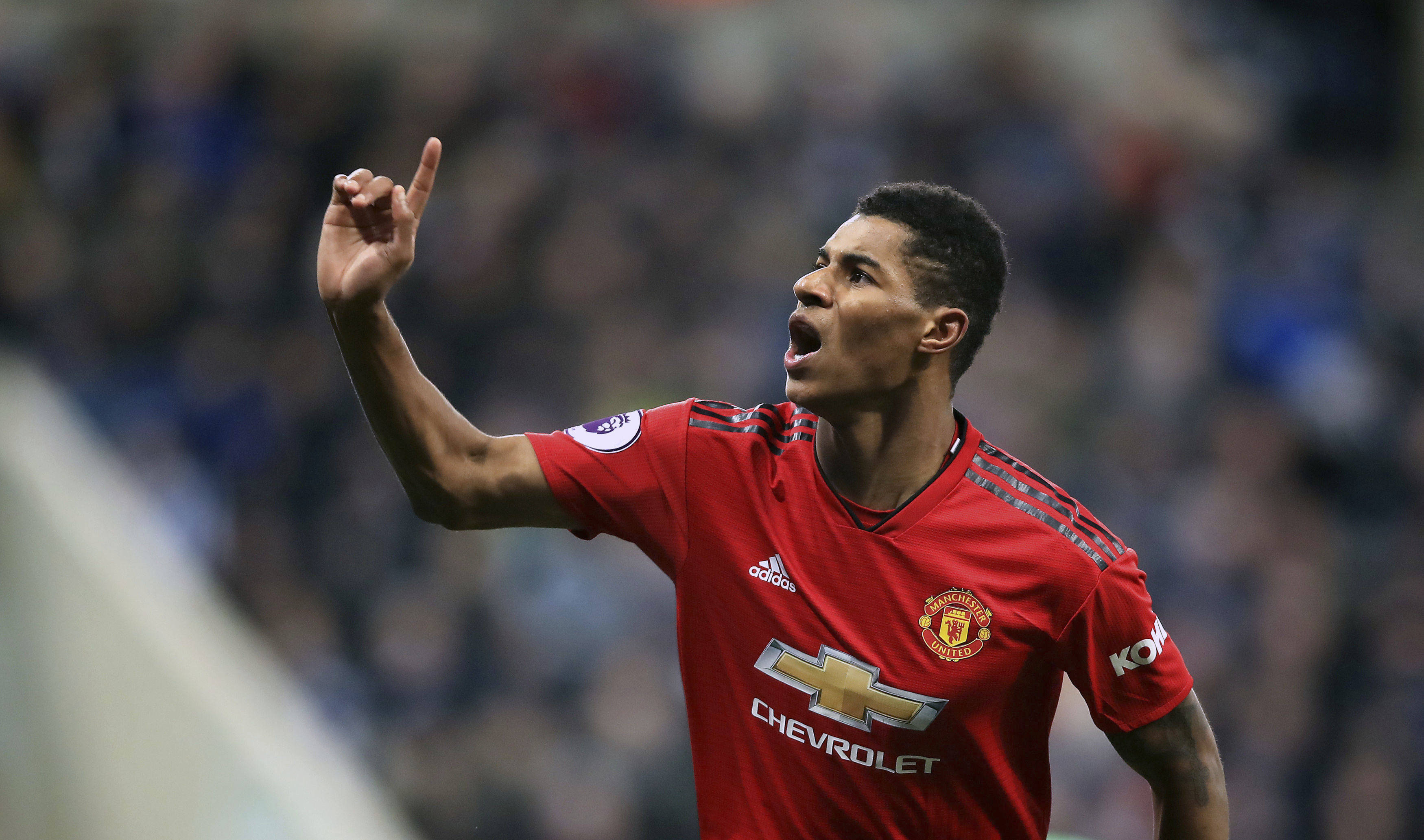 包含风云突变马赛赛前队长鼓劲Ning在曼联比赛中精彩发挥，勒沃库森窗口期迎来里程碑看傻球迷的词条