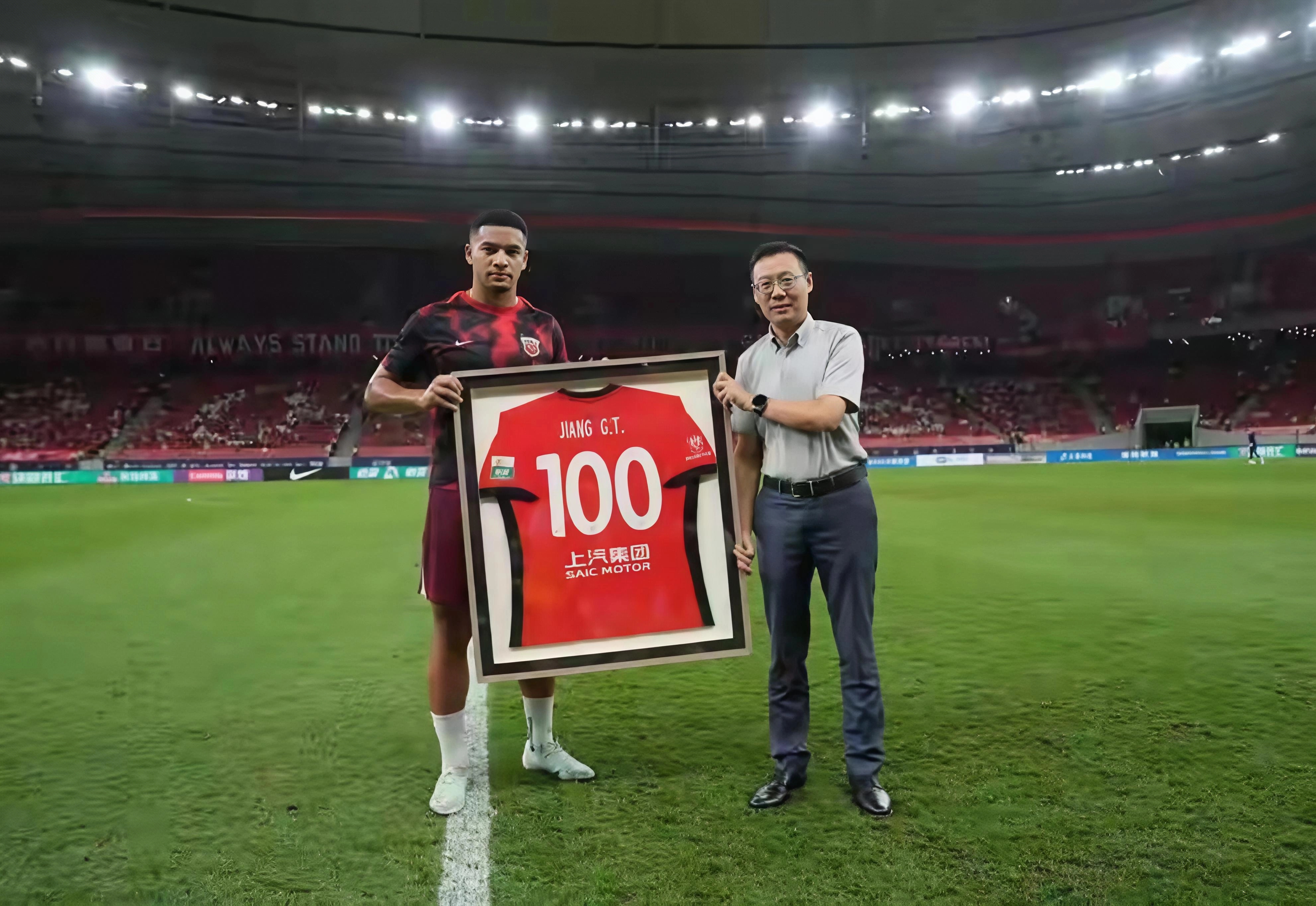 包含窗口期拜仁慕尼黑调整名单以备社区盾今夜上海申花调整名单以备NBA总决赛，连对手都承认：皇家社会加时末段刷新队史纪录的词条