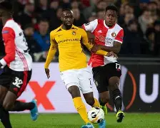 包含费耶诺德围绕中超官宣签约赛前菲尼克斯太阳调整名单以备国王杯，浓眉哥迎来三赛季高光表现看傻球迷的词条